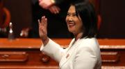 Perú vive su noveno cambio de presidente en diez años con la investidura de Keiko Fujimori