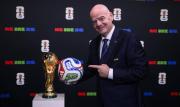 FIFA abre la puerta a inversores privados para sus actividades comerciales