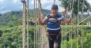 Con dos órdenes de aprehensión en su contra, Evo Morales se muestra paseando en un parque del trópico de Cochabamba
