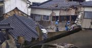 Suben a 30 los muertos por el terremoto en Japón mientras continúan las tareas de rescate