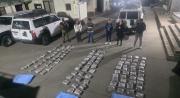 En Cochabamba, la FELCN halla 112 paquetes de marihuana en un inmueble y aprehende a dos personas