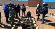 Hallan casi dos toneladas de cocaína líquida camuflada en botellas de vinagre en localidad fronteriza con Chile