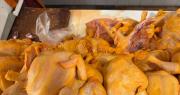 ¿A cuánto se vende el kilo de pollo en La Paz? Esto dicen las vendedoras del mercado Rodríguez
