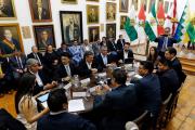 Presidente Paz y los nueve gobernadores avanzan en la propuesta 50-50 para fortalecer a las regiones