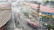 Autoridades de los tres niveles de Estado unen esfuerzos para atender el incendio en Barrio Lindo