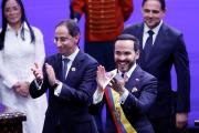De la Espriella asume sin mayorías legislativas y con reto de recuperar seguridad y salud