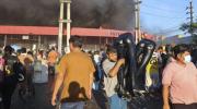 Dos personas permanecen graves por intoxicación con humo y comerciantes exigen ingresar a la feria Barrio Lindo