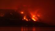 Llamas de 90 metros y 20.000 evacuados: Canadá declara el estado de emergencia por los megaincendios
