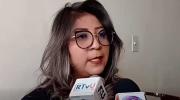 Senadora pide disculpas por errores de lectura en la sesión de honor: “se me ha borrado la vista”
