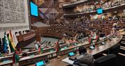 Ley de inversiones: Presidente de Diputados dice que buscarán consensos; en Libre denuncian transfugio