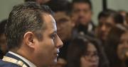 Lara pide revisar supuesta compra de vagoneta por parte del ministro Espinoza