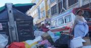 La Paz: Se registra acumulación de basura en las calles tras paralización del 30% del servicio de limpieza, dicen trabajadores