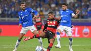 Cruzeiro y Flamengo empatan y dejan abierta la serie en la Libertadores