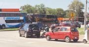 Filas por combustible frenan al campo, complican viajes y encarecen el transporte