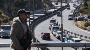 Otra vez escasean los combustibles: interminables filas colapsan las calles del centro de La Paz