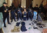 Allanamiento en Beni permite la aprehensión de siete personas y el secuestro de armas de grueso calibre