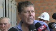 Ministro Blanco pide perdón y admite que aún no hay fecha para solucionar la escasez de combustibles