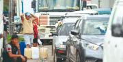 El combustible no llega: horas, días y dinero perdidos detrás de cada fila