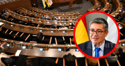 Con críticas contra Espinoza, el Legislativo rechaza su excusa y vota por la censura