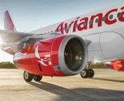 Avianca prohíbe a influencer colombiano usar su servicio tras incidente en vuelo a Madrid