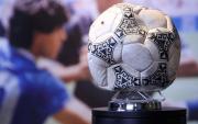 El balón de la Mano de Dios de Maradona se subasta por más de 3 millones de dólares