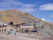 Mujer muere tras caer 60 metros al interior de una mina en Potosí y ya suman 102 fallecidos este año
