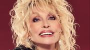 Dolly Parton, la voz que llevó el country al mundo e hizo de la lectura su mayor legado