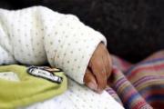 Dijo que iría al mercado y dejó a su bebé con una adolescente: Investigan abandono en Oruro