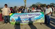 Productores de Beni bloquean el Puente San Pablo en rechazo al nuevo régimen del diésel