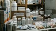 Asprofar denuncia trabas institucionales que empujan a farmacias hacia la informalidad