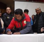 Alcaldía y La Paz Limpia firman acuerdo que pone fin a 15 días de crisis por la basura