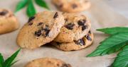 Vendían galletas con marihuana en plena plaza principal; dos jóvenes fueron aprehendidos