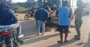 Mujer muere tras ser atropellada por un vehículo cuando cruzaba la calle para subir a un micro