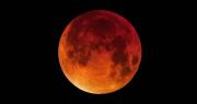 ‘Luna de Sangre’: los 5 signos que tendrán un cambio en el amor, el dinero y sus proyectos