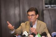 Rodrigo Paz dice que Cerimedo jamás estuvo autorizado para representar a su Gobierno