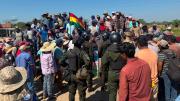 Productores condicionan el desbloqueo de la ruta Santa Cruz-Beni al retiro de policías y militares
