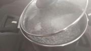 El Alto: Mujer es enviada a la cárcel de Obrajes por quemar a su hija con agua caliente