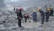 Aumentan a 675 los muertos y a 2.498 los desaparecidos por la riada de Nepal