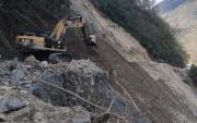 Nuevo derrumbe afecta a la vía Unduavi – Chulumani y la ABC moviliza maquinaria