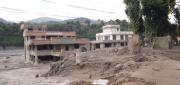 NEPAL REPORTA 903 MUERTOS Y MÁS DE 4.000 DESAPARECIDOS TRAS LA DEVASTADORA RIADA