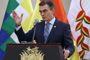 Paz dice que recursos externos para Bolivia no se emplearán en subsidio a los combustibles