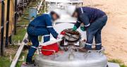 Gobierno dice que identificó a personal de YPFB y la ANH presuntamente implicado en desvío de combustible