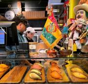 Bolivianos en Chile: Ariel Barreto, de la cocina de vanguardia a las salteñas con sabor de Bolivia