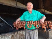 El secreto alemán detrás de sus típicas salchichas de Portachuelo