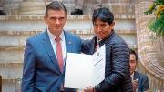 Gobierno iniciará construcción de obras complementarias para 67 espacios deportivos en La Paz