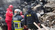 Ejército suspende temporalmente búsqueda de víctimas y remoción de escombros por riesgos en regimiento de Viacha
