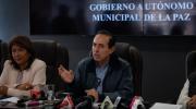 Dockweiler anuncia plan de bacheo para las calles más transitadas de La Paz, pero no precisa fechas