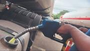 Detectan venta de gasolina a Bs 8 en Mapiri y decomisan 2.500 litros en un acopio de Pailón