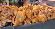 El kilo del pollo se incrementa casi Bs 10 este lunes en mercados de Cochabamba