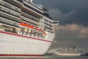 Pasajero salta de un crucero de un carnival y permanece desaparecido en el oceáno pacífico